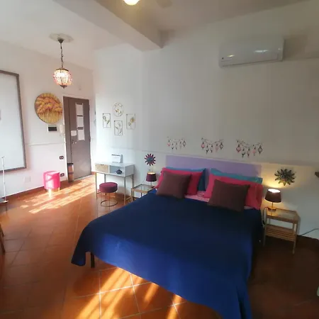 아파트 Rooftop Attic