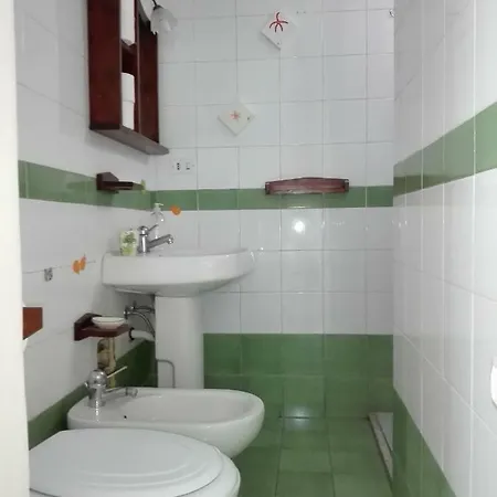 아파트 Rooftop Attic