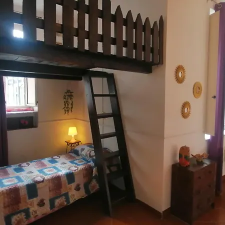 Rooftop Attic * Νάπολη